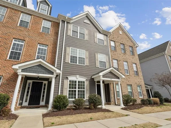 128 Daybeacon St, Yorktown, VA 23692