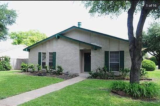 2nd image of 952 Whitehall Dr