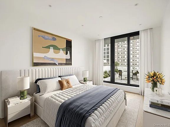 5th image of 4262 Hunter Street #10A