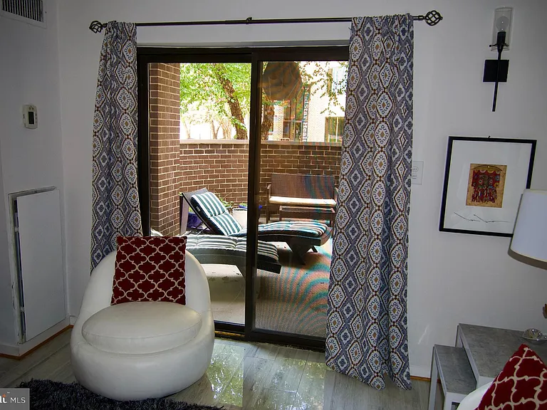 2111 Wisconsin Ave NW #108 — Photo 5