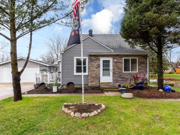 58921 Rosell Rd, Lenox, MI 48048