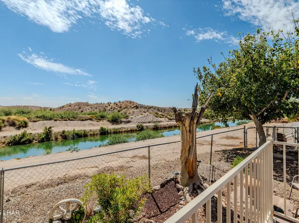 471 E Bluewater Dr, Parker, AZ 85344