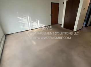 1120 Grand Ave #4, Prairie Du Sac, WI 53578