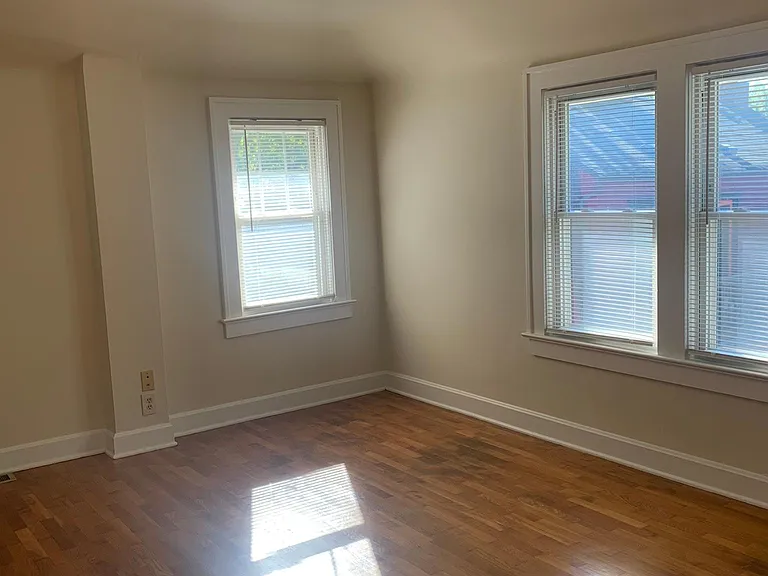 4820 Liberty St — Photo 14