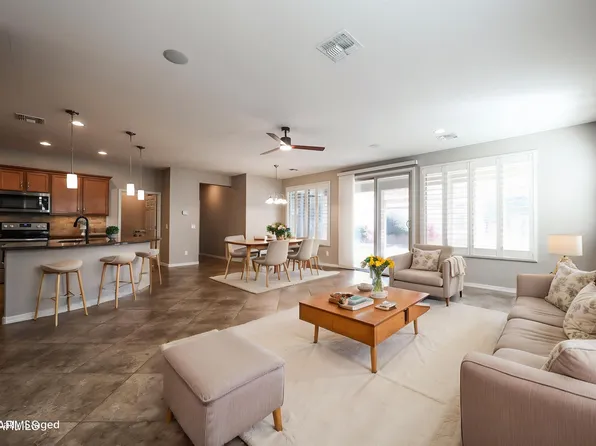 17613 W BRIARWOOD Drive, Goodyear, AZ 85338