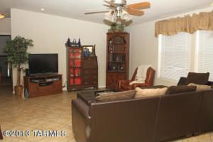 1st image of 8921 W Safford St