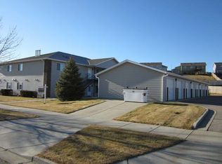 1218 N 35th St, Bismarck, ND 58501