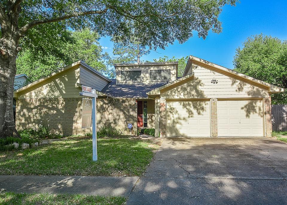1st image of 5323 Blueberry Hill Dr