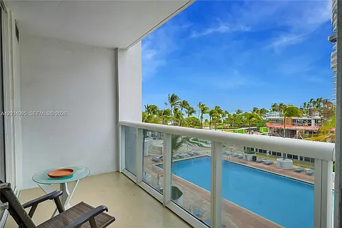 10275 Collins Ave #315 Photo 1 10275 Collins Ave #315 Photo 1