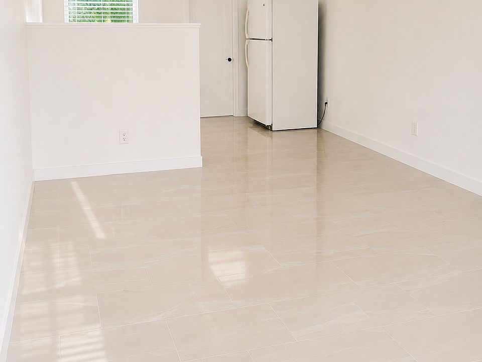 1st image of 3932 SW 12th Pl #6