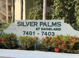 7401 SW 82nd St APT 204S, Miami, FL 33143