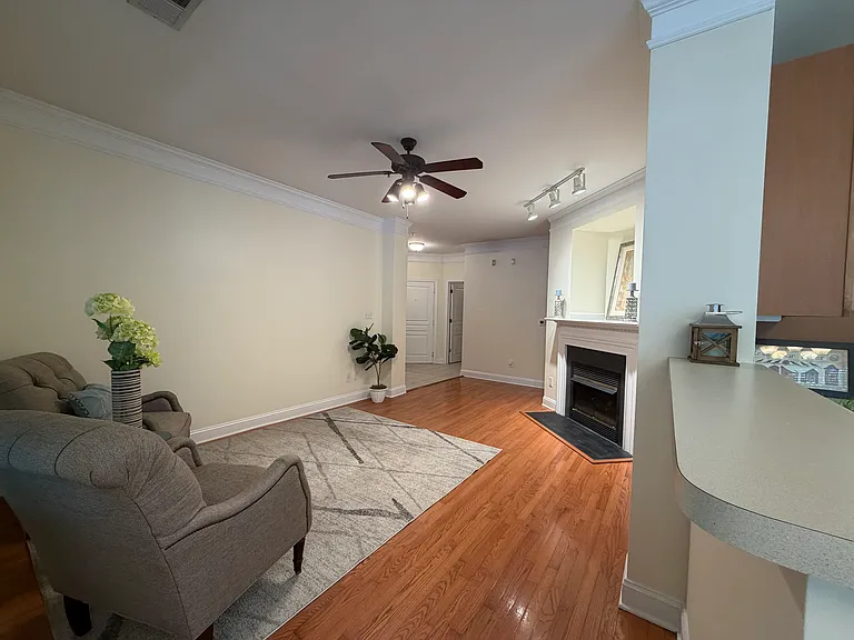 312 Providence Glen Dr #312 — Photo 5