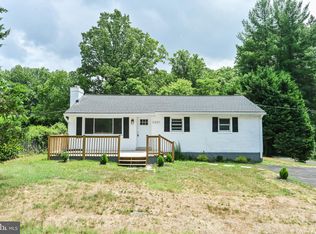 3007 Fairhill Rd, Fairfax, VA 22031