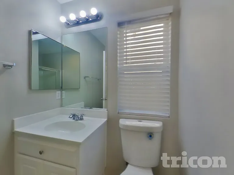 13741 Starshine Dr — Photo 17
