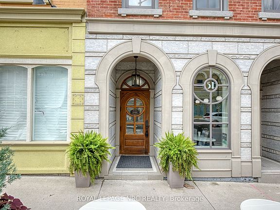 3rd image of 51 Front St S