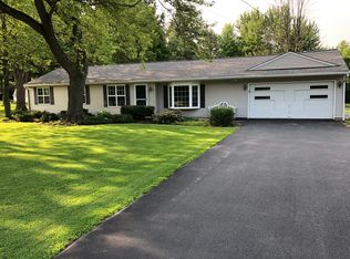 9970 Bell Rd, Newbury, OH 44065