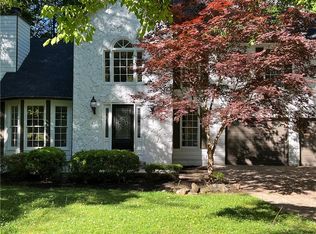 129 Plantation Trce, Woodstock, GA 30188
