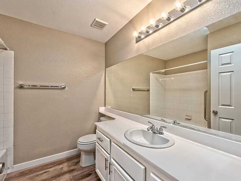 8880 Wallaby Ln — Photo 7