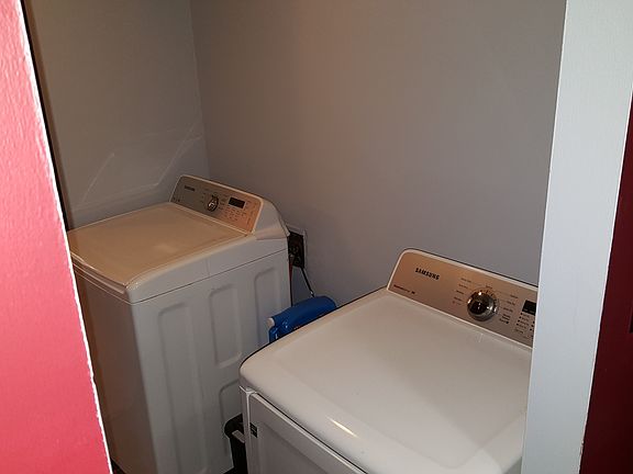 2nd image of 1321 Norwell Ln