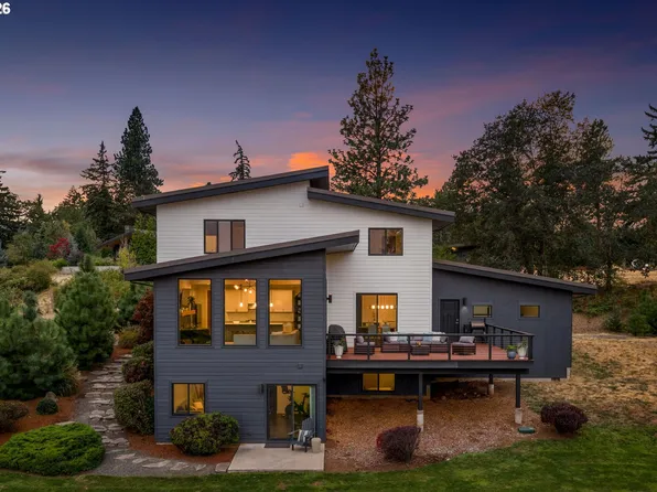 4320 Alpenglow Dr, Hood River, OR 97031