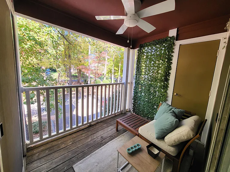 2502 Cranbrook Ln #8 — Photo 4