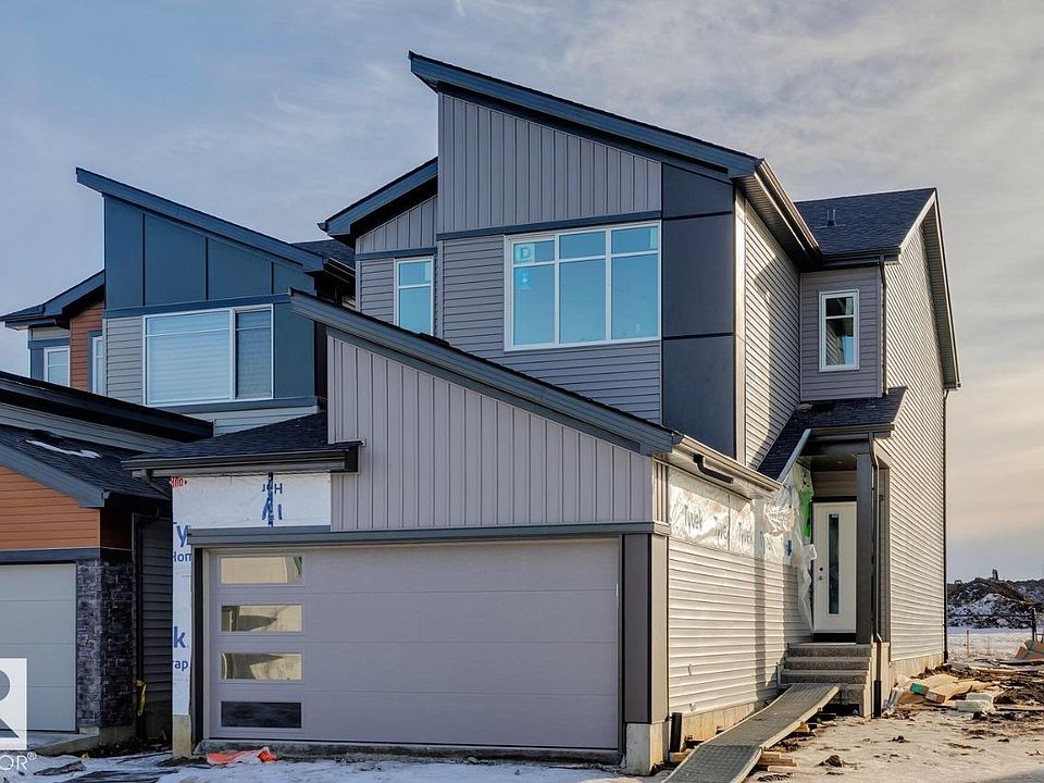 1st image of 2615 5th Ave SW