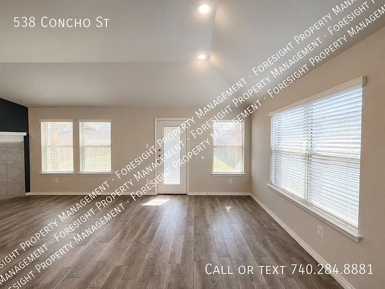 538 Concho St — Photo 15