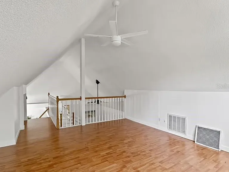 7447 Hawkins Rd — Photo 5