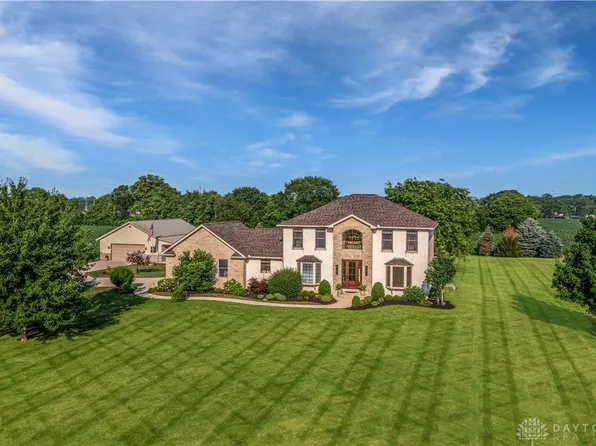 1320 Edinger Rd, Urbana, OH 43078