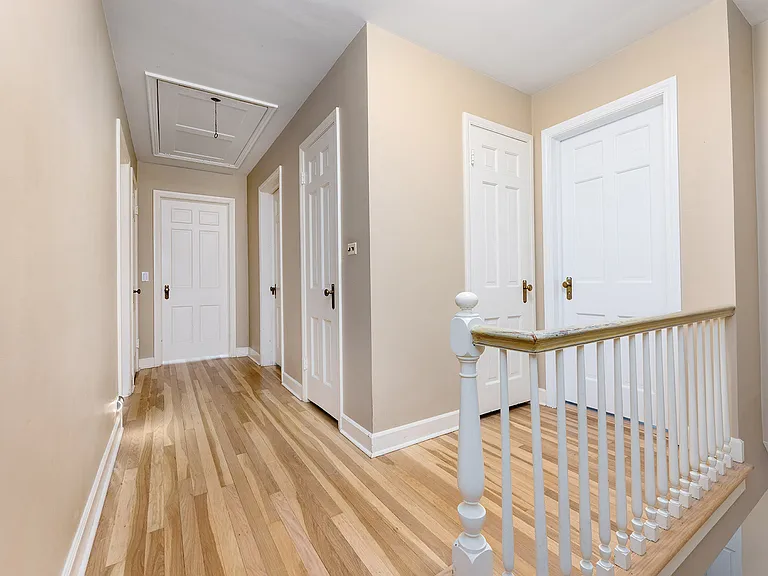 259 Cornell Ave — Photo 25