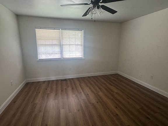 3rd image of 5299 S Oakwood Dr #5281