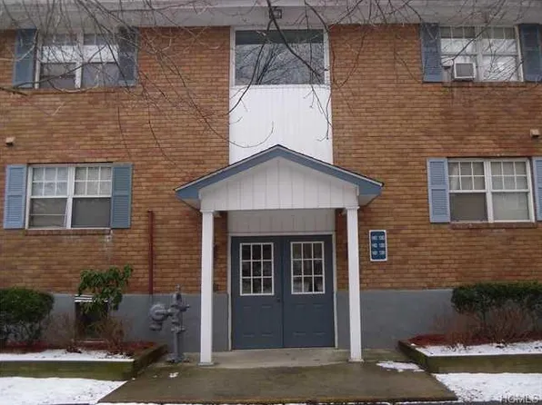 1403 Barclay Mnr, Newburgh, NY 12550