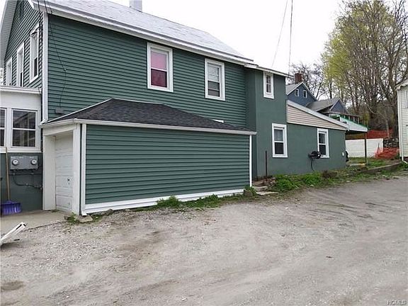 2nd image of 5 Cooks Ln #2