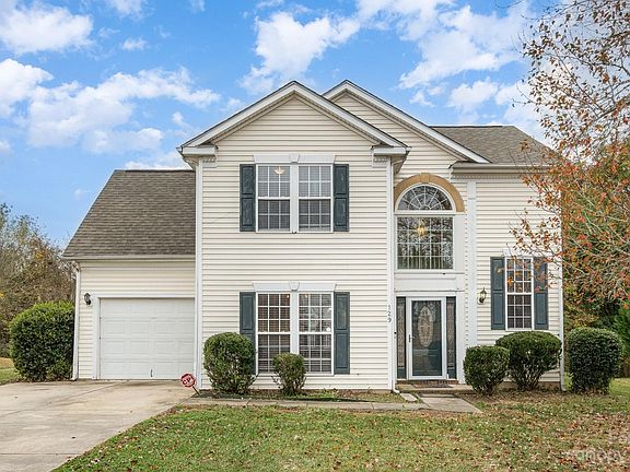 2nd image of 129 Lantana Dr