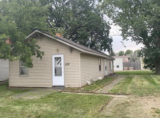 207 W Sweet Ave, City Of Bismarck, ND 58504