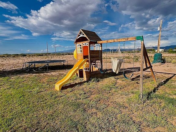 3rd image of 290 Tulie Gate Rd
