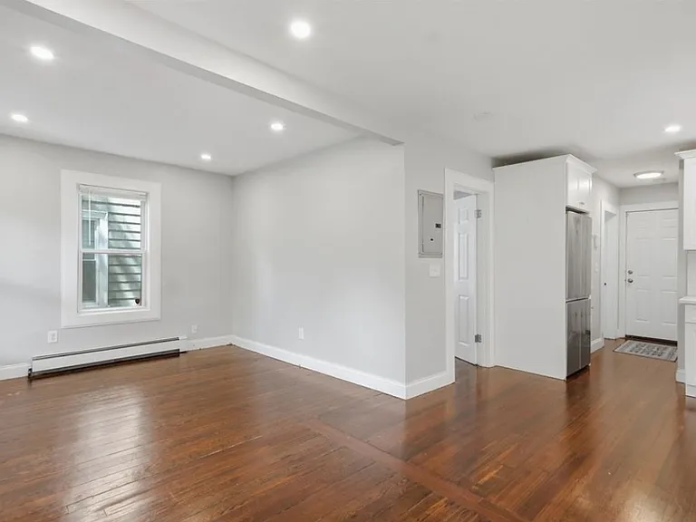 91 Burrell St #1 — Photo 5