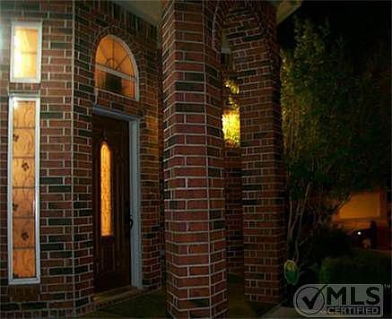 3rd image of 7754 Sunnyview Ct