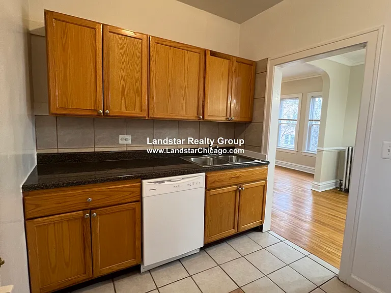 4937 N Whipple St #2W — Photo 12