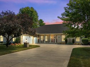 5429 Middle Grove Rd, Fort Wayne, IN 46804