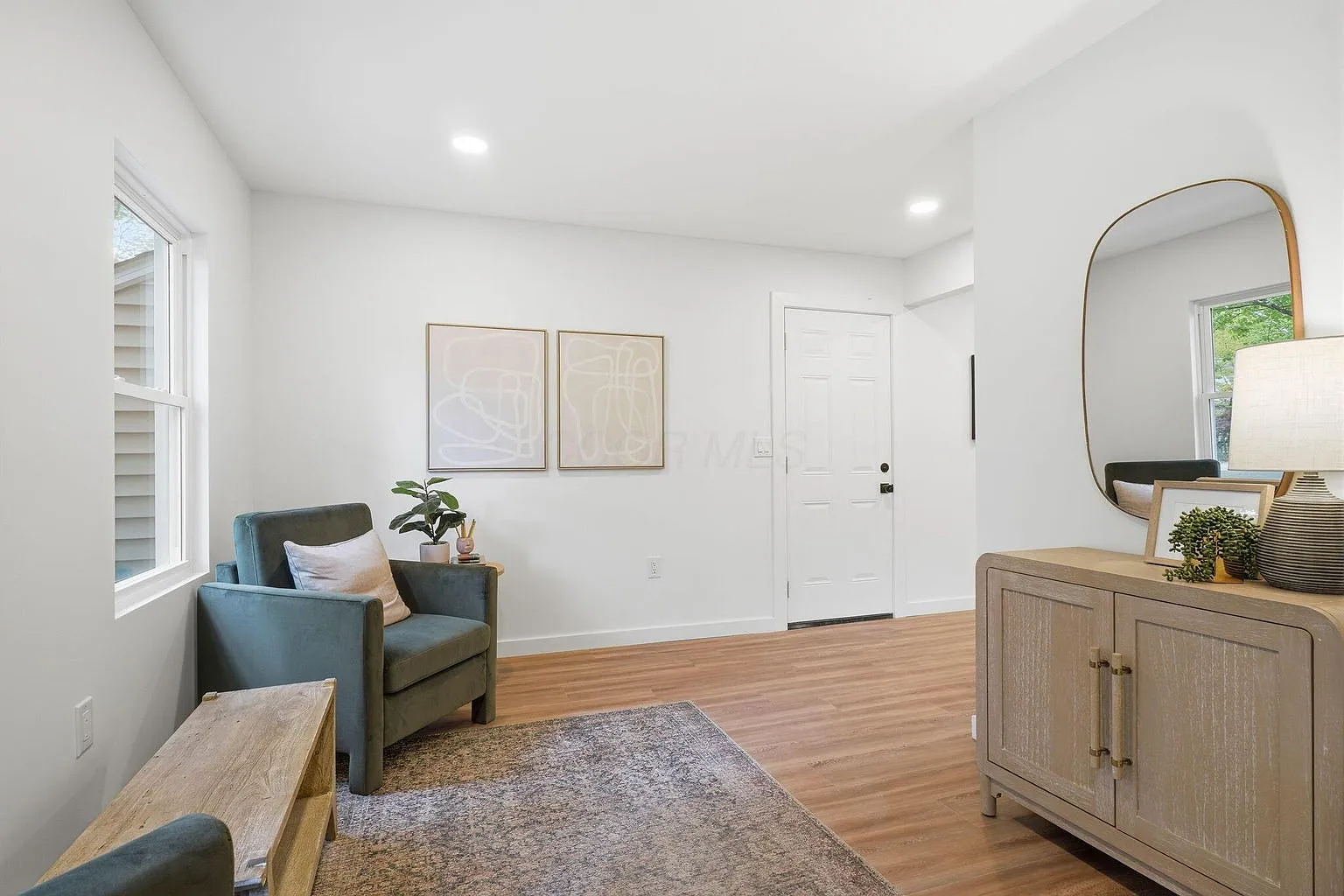 4 bed, 2.5 bath, 1700 sqft, $2,850 — Photo 3