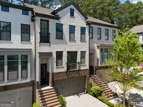 4194 Wisconsin Dr, Atlanta, GA 30338