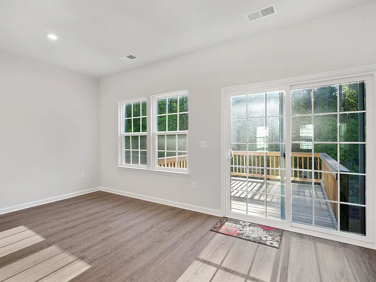 859 Romeria Dr — Photo 10