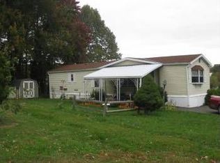 190 Haddon Dr, Macungie, PA 18062