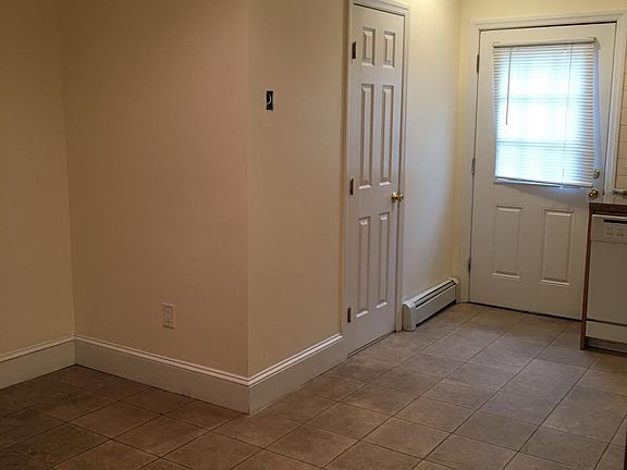 2nd image of 62 Tuers Ave APT 3R