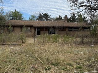 115 Melody Ln, Lone Grove, OK 73443