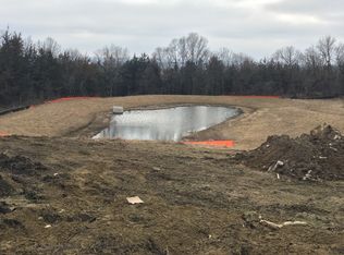 1867 Christy Dr, Carver, MN 55315