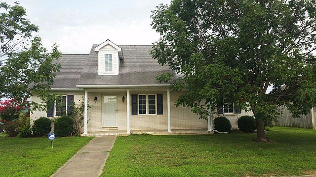 1st image of 8800 Wellton Dr