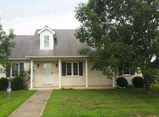 8800 Wellton Dr, Evansville, IN 47725