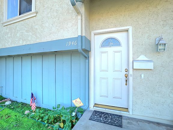3rd image of 1946 E Woodgate Dr